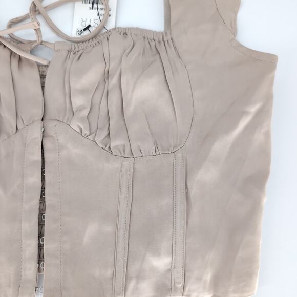 Astr the Label Milkmaid Cap Sleeve Champagne Color Top MSRP $65 - Size S - NWT - Picture 13 of 16